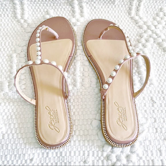 Badgley Mischka Grant Satin Jewel Pearl Embellished T-Strap Sandals New in Box - Picture 2 of 10